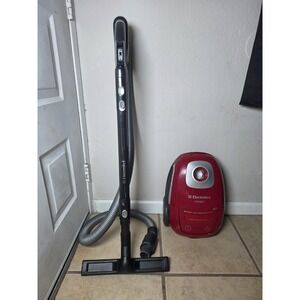 Electrolux Oxygen Cannister Vacuum With long Hose And Wide Brush!